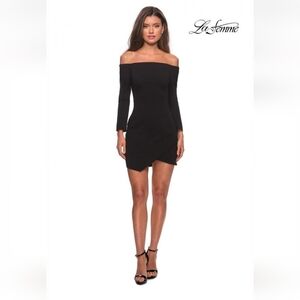 La Femme LBD, Size 2